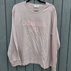 NWOT Graphic Champagne Diet LEVENDER Longsleeve